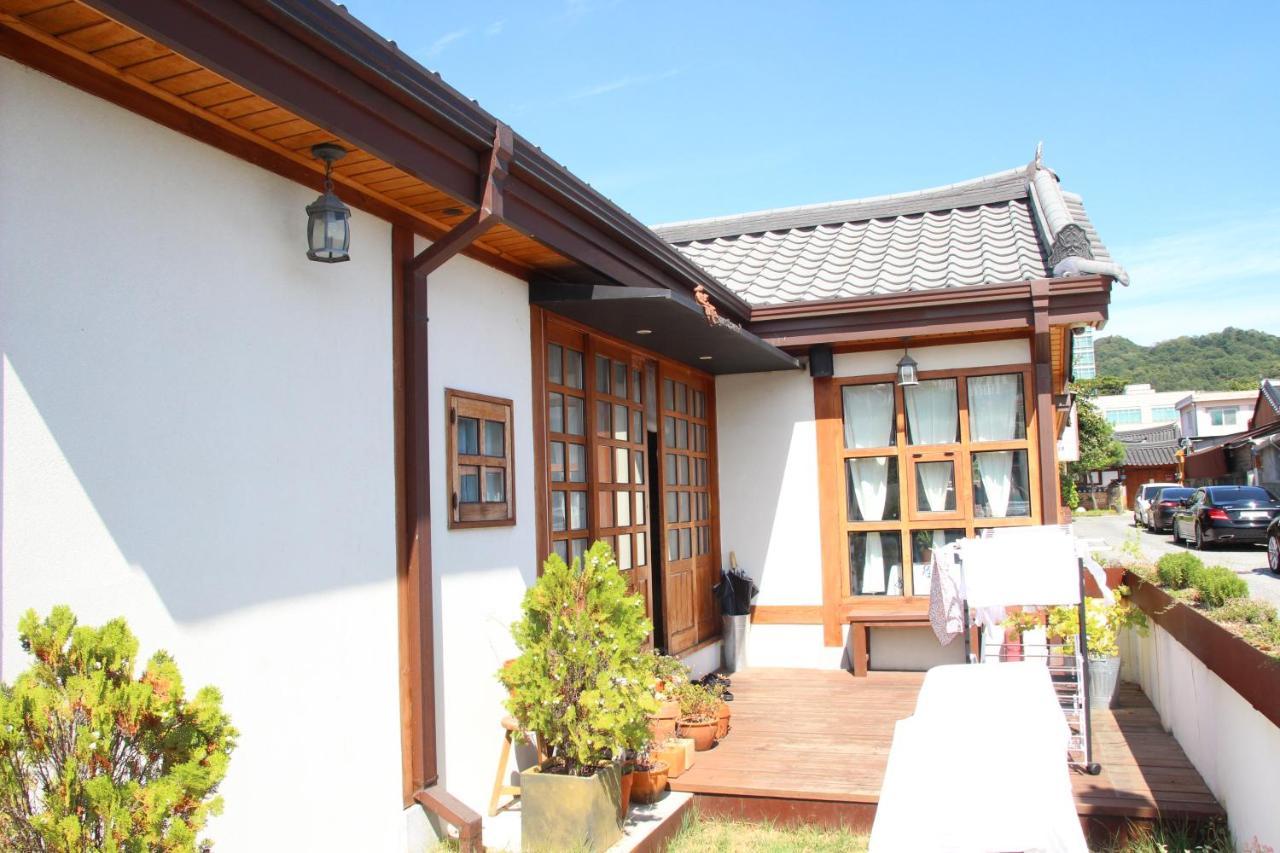 Jeonju Hyun Guesthouse Zewnętrze zdjęcie