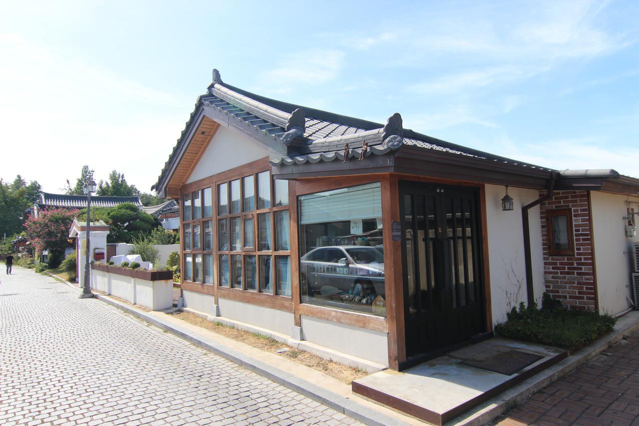 Jeonju Hyun Guesthouse Zewnętrze zdjęcie