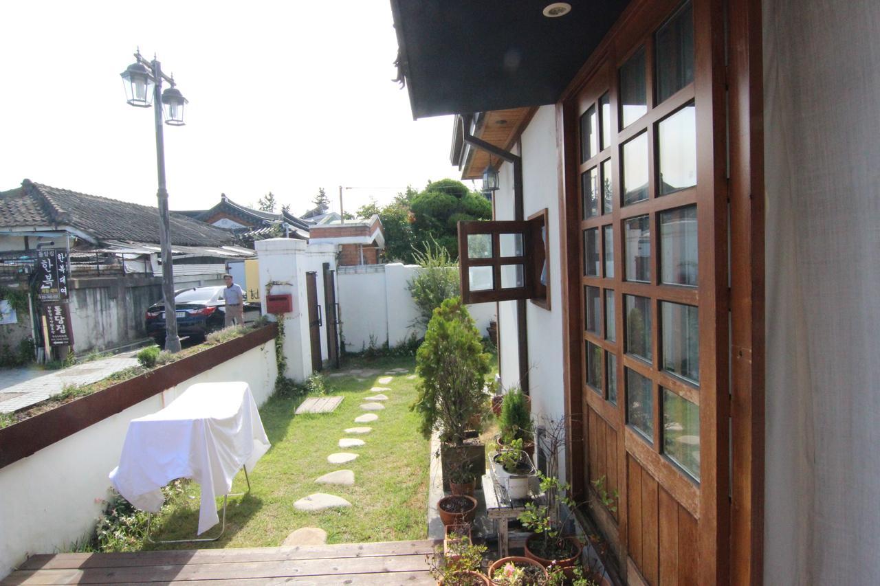 Jeonju Hyun Guesthouse Zewnętrze zdjęcie